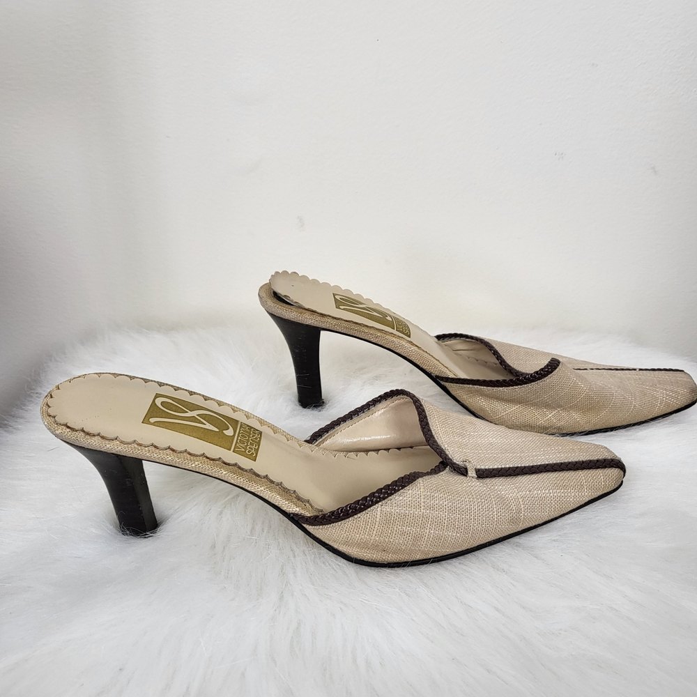 Victoria Spencer tan kitten heel mules size 7.5